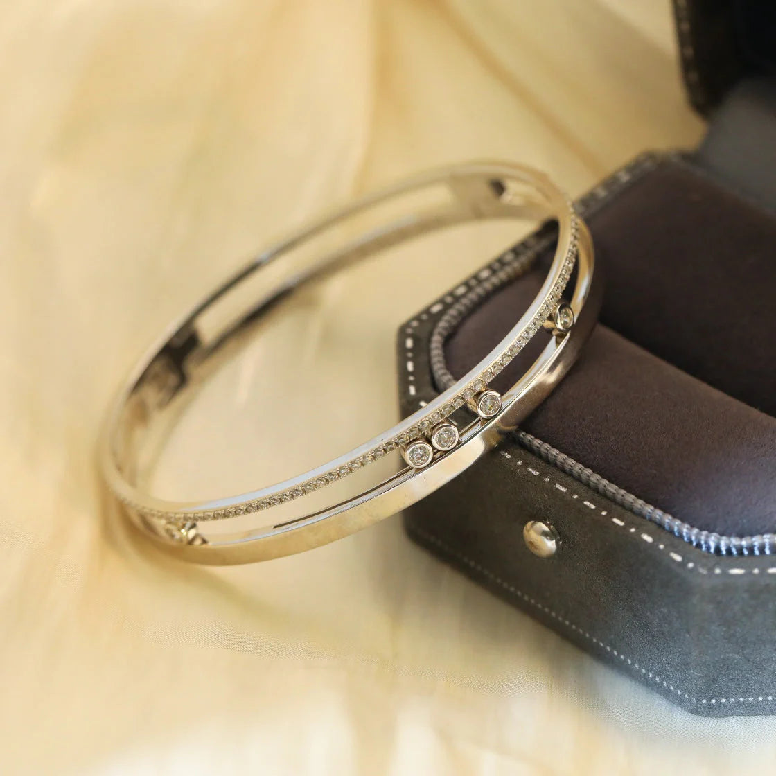 [Regalia  Jewels]Move Romane Diamond Bangle Bracelet
