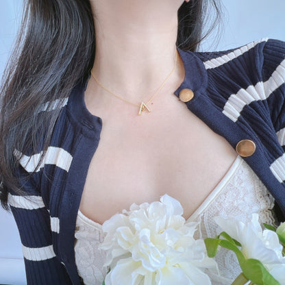 [Regalia Jewelry]Sparkling "A" Shape Necklace
