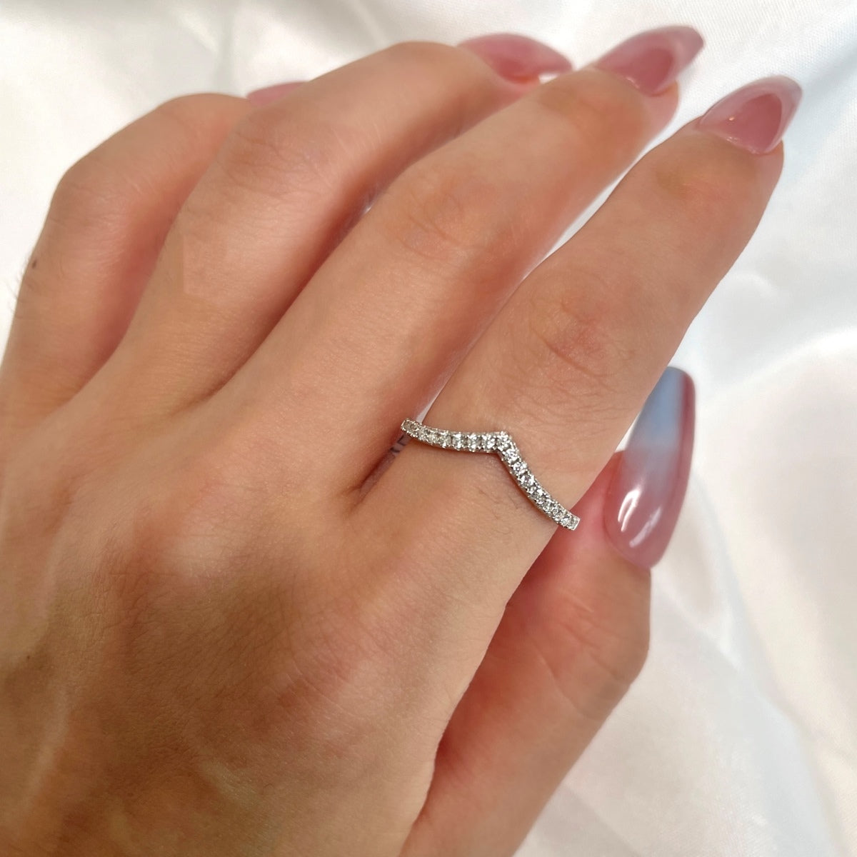 [Regalia Jewelry]Elaborate Tennis Band Ring