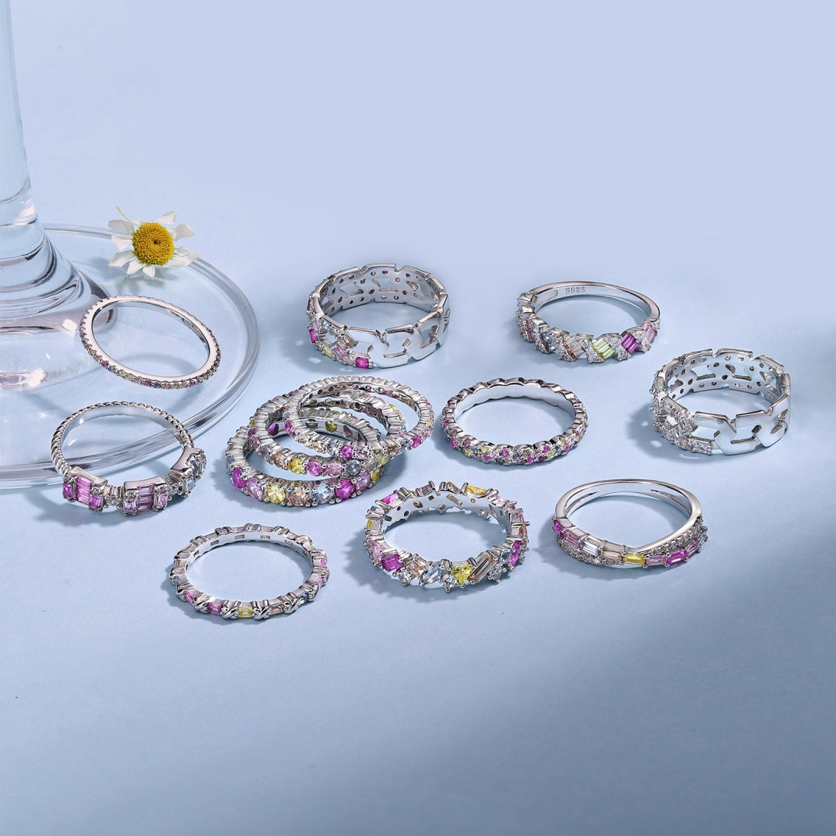[Regalia Jewelry]Radiant Sparkling Round Cut Daily Ring