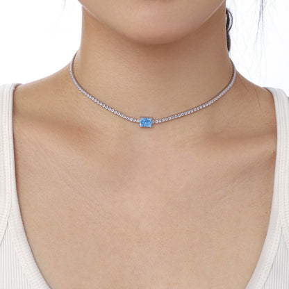 [Regalia Jewelry]2.0 carat Ornate Emerald Cut Necklace