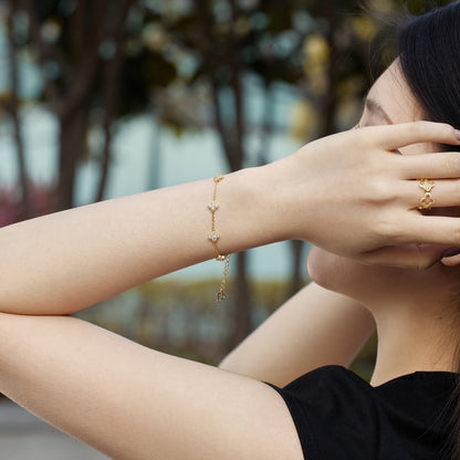[Regalia Jewelry]Four-Leaf Clover Hollow Butterfly Bracelet