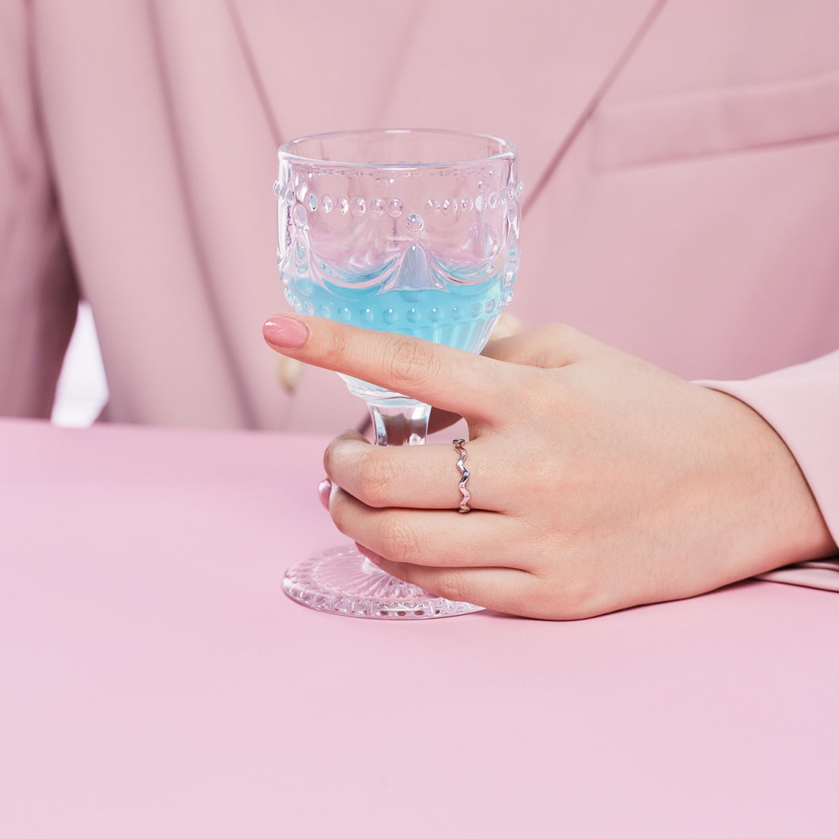 [Regalia Jewelry]Ornate Vibrant Round Cut Daily Ring