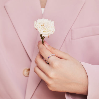 [Regalia Jewelry]Unique Scintillating Round Cut Daily Ring