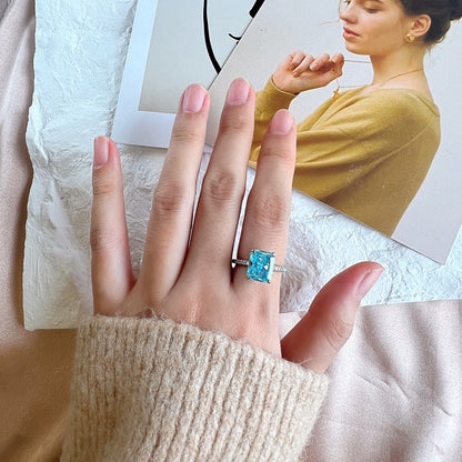 [Regalia Jewelry]4.0 Carat Luxurious Engagement Ring
