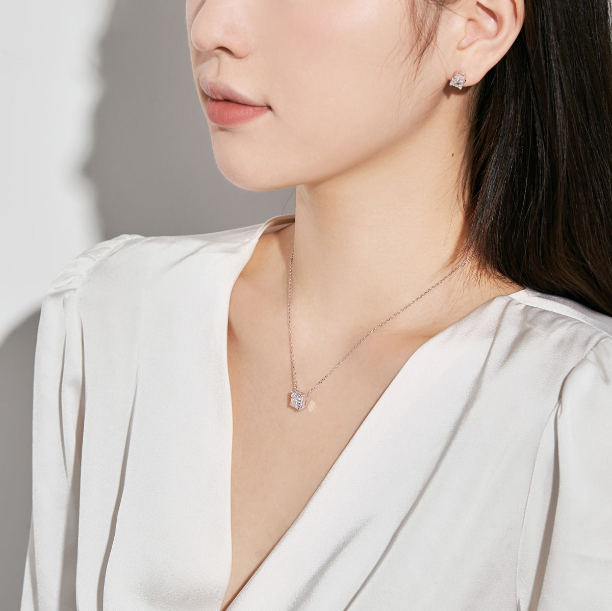 [Regalia Jewelry]1.0 Carat Radiant Princess Cut Wedding Earrings