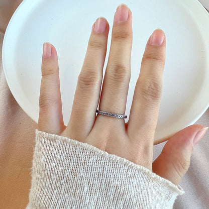 [Regalia Jewelry]Delicate Sparkling Round Cut Daily Ring