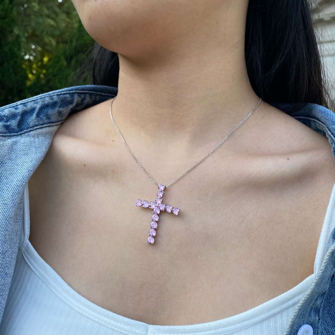 [Regalia Jewelry]Radiant Cross Shape Necklace