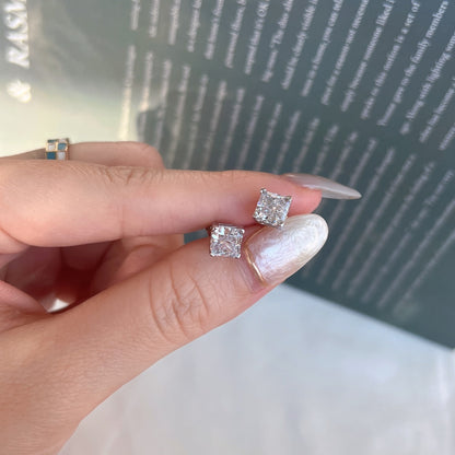 [Regalia Jewelry]1.0 Carat Radiant Princess Cut Wedding Earrings