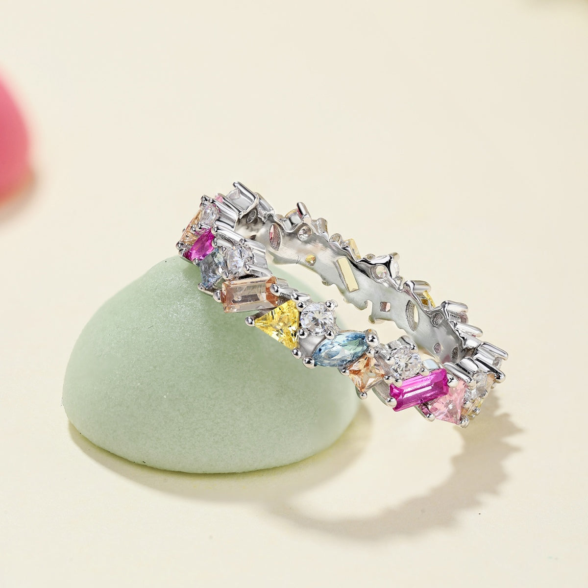 [Regalia Jewelry]Dazzling Polychromatic Multi cut Daily Ring