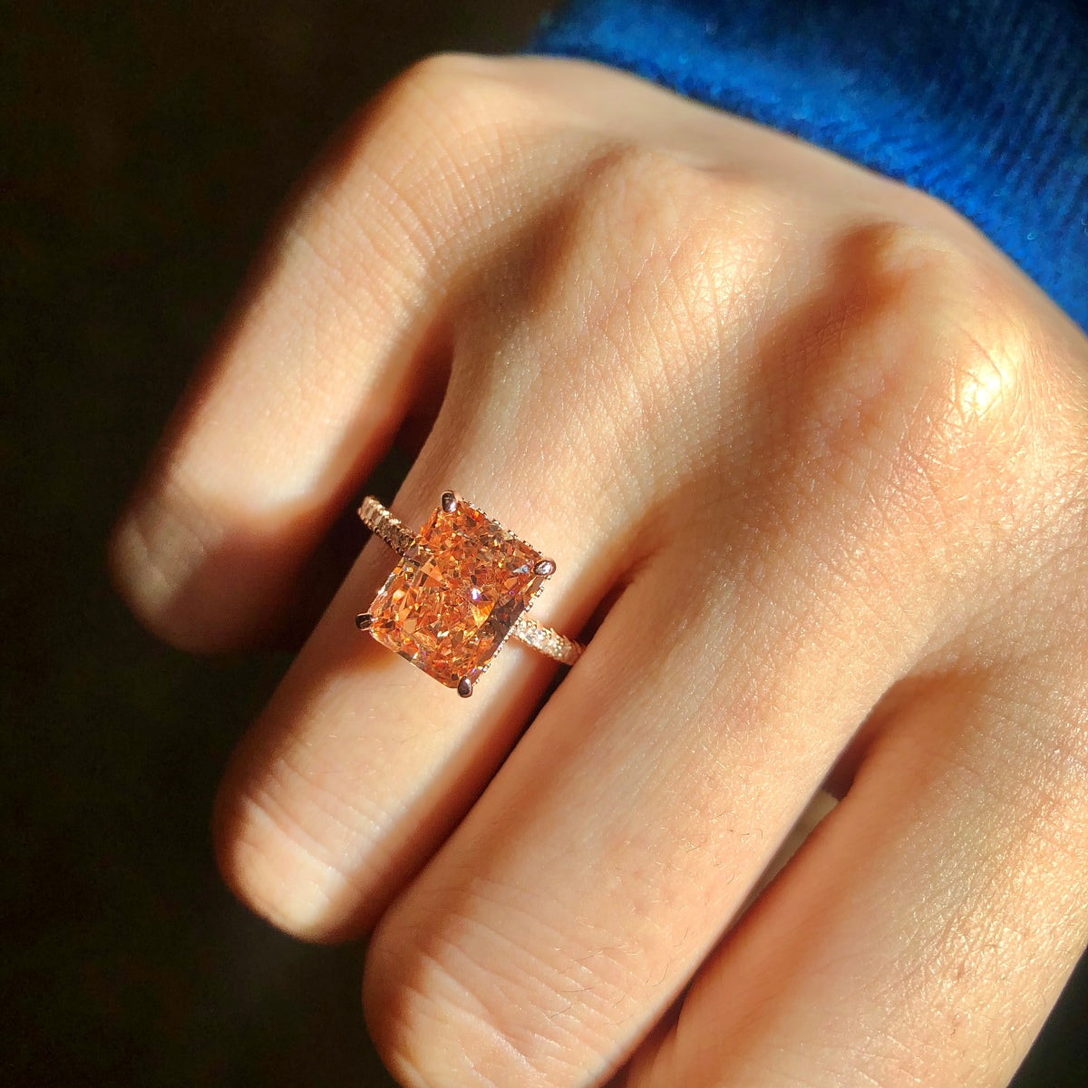 [Regalia Jewelry]4.0 Carat Luxurious Engagement Ring