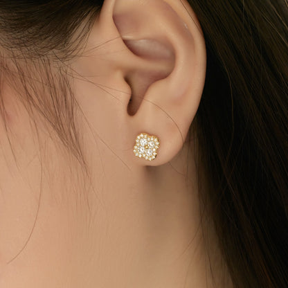 [Regalia Jewelry]Four-Leaf Clover Flower Shaped Earrings