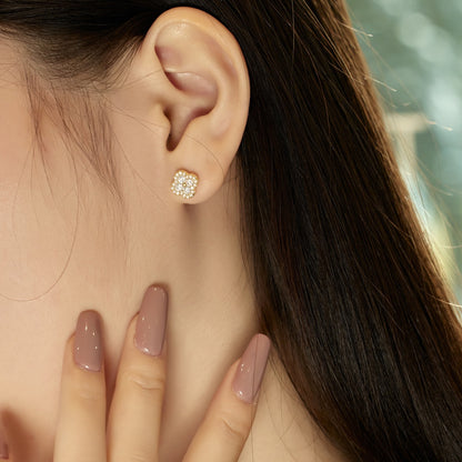 [Regalia Jewelry]Four-Leaf Clover Flower Shaped Earrings