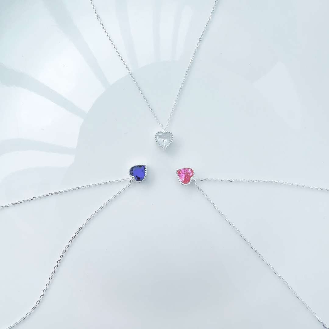[Regalia Jewelry]Ornate Heart Shape Necklace