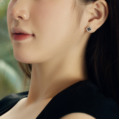 [Regalia Jewelry]Four-Leaf Clover Flower Shaped Earrings