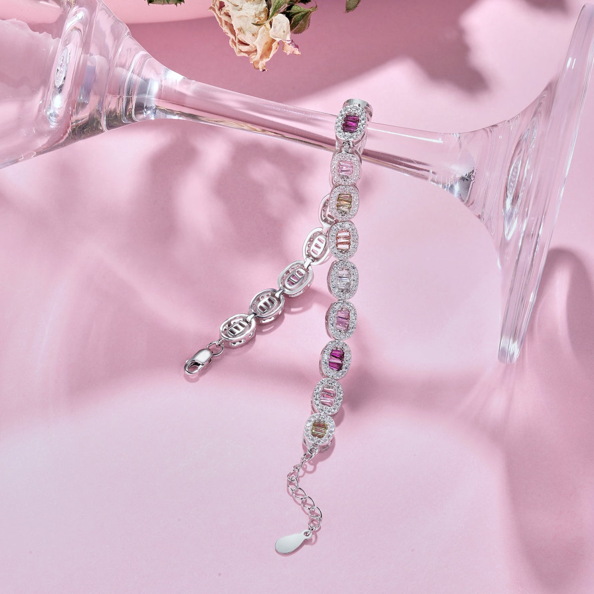 [Regalia Jewelry]Exquisite Ornate Emerald Cut Daily Bracelet
