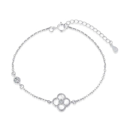 [Regalia Jewelry]Delicate Four Leaf Clover Bracelet