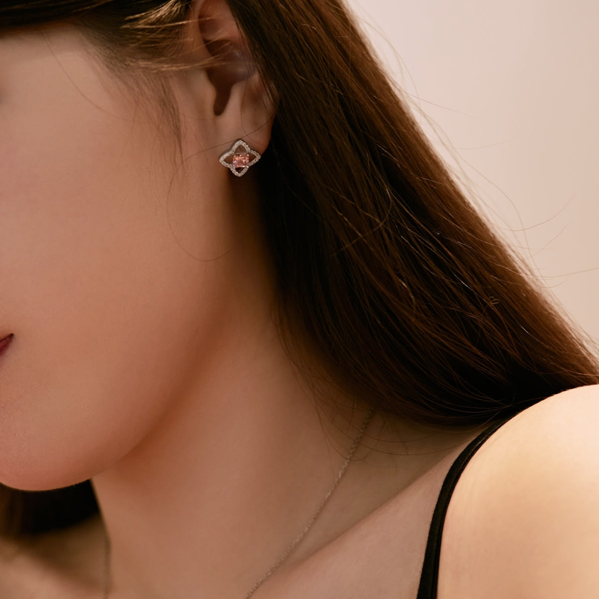 [Regalia Jewelry]Elegant Star Shape Princess Cut Daily Earrings