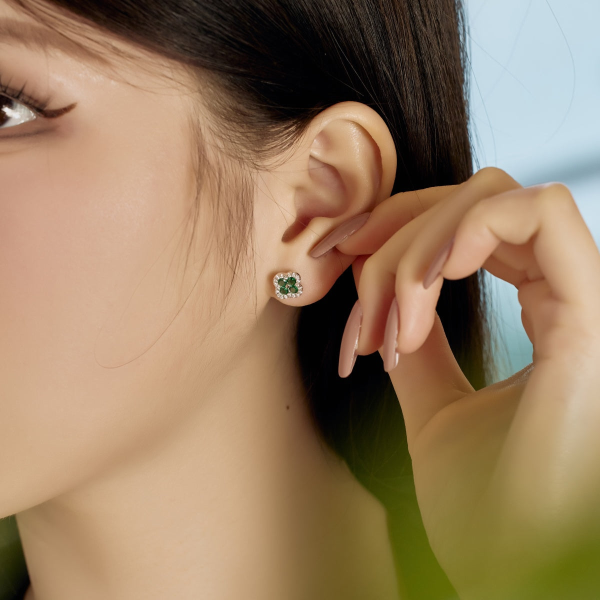 [Regalia Jewelry]Four-Leaf Clover Flower Shaped Earrings