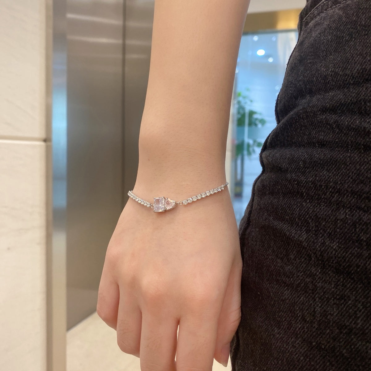 [Regalia Jewelry]Dazzling Unique Multi Shape Lover Bracelet