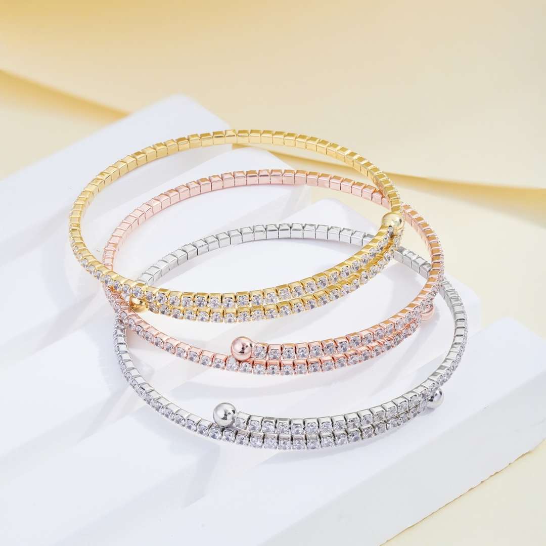 [Regalia Jewelry]Row of Diamonds Round Fashion Bracelet