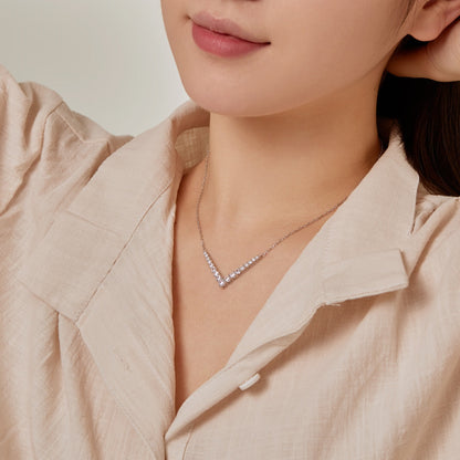 [Regalia Jewelry]Ornate Round Cut Necklace