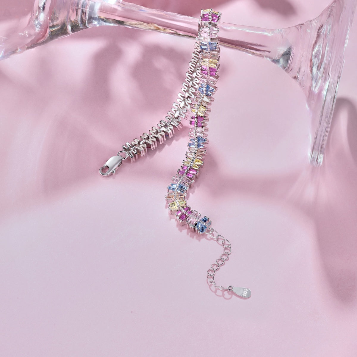 [Regalia Jewelry]Sparkling Exquisite Multi Cut Party Bracelet
