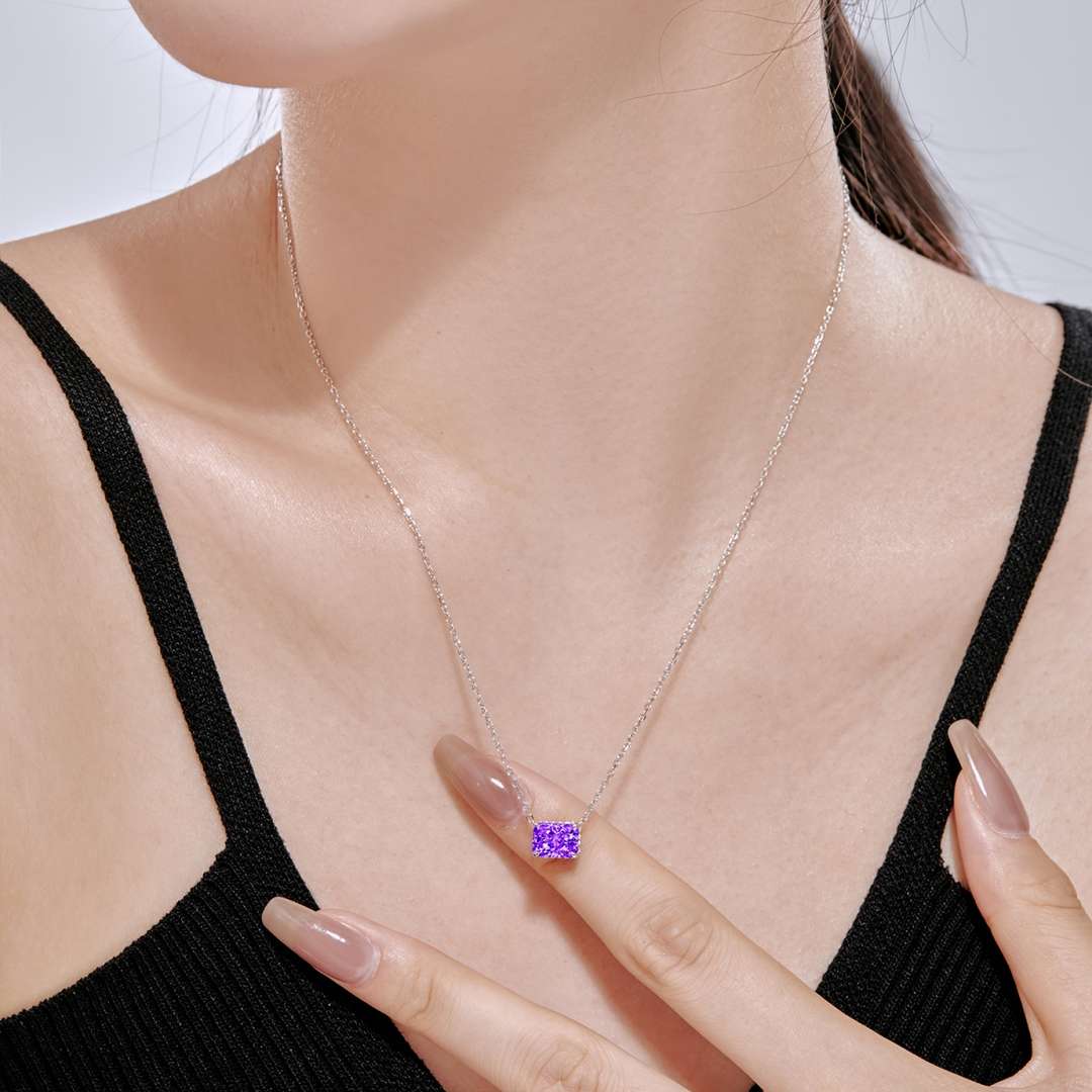 [Regalia Jewelry]Luxurious Square Shape Colorful Necalack