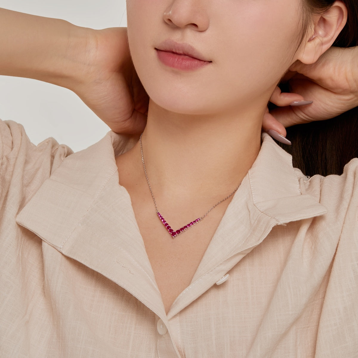 [Regalia Jewelry]Ornate Round Cut Necklace