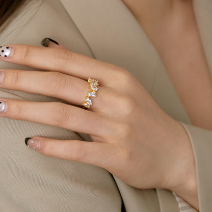 [Regalia Jewelry]Delicate Multi Cut Ring