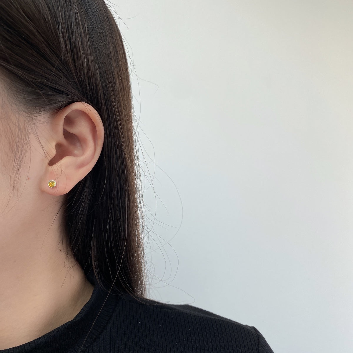 [Regalia Jewelry]Sparkling Colorful Round Shape Earrings