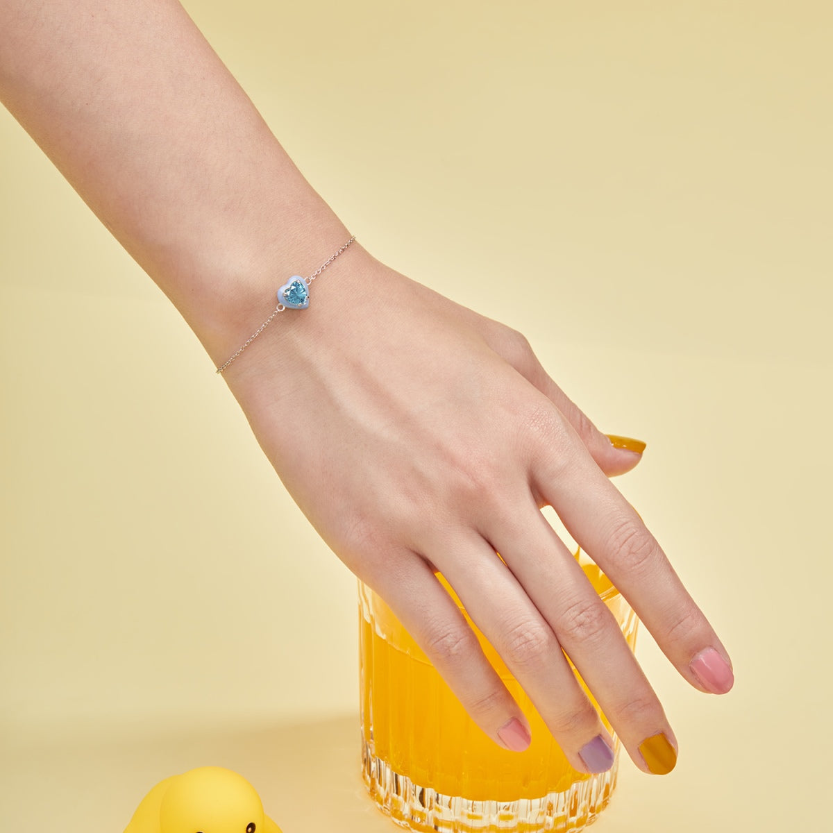 [Regalia Jewelry]Sparkling Romantic Heart Shape Lover Bracelet