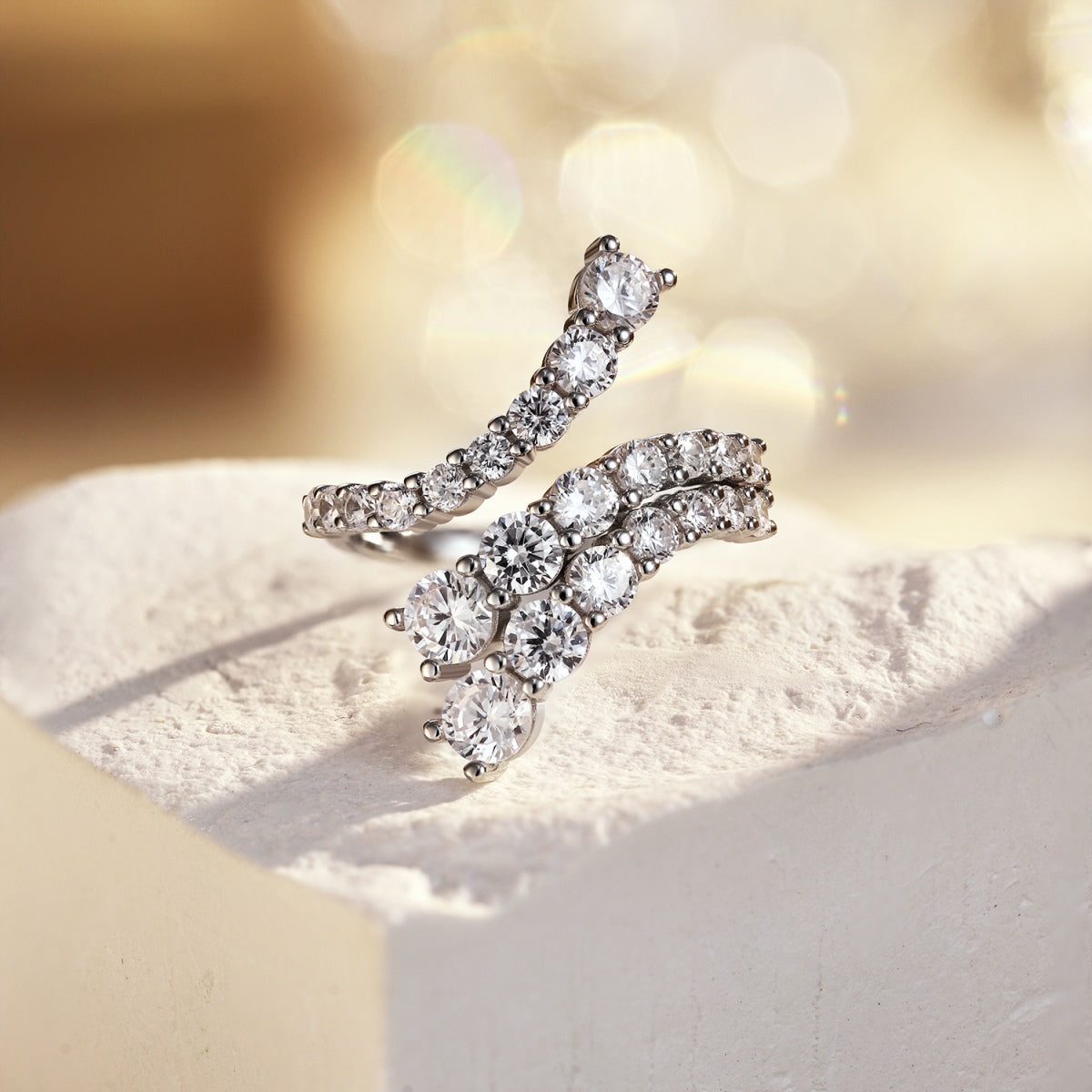 [Regalia Jewelry]Unique Vivid Snake Shape Daily Ring
