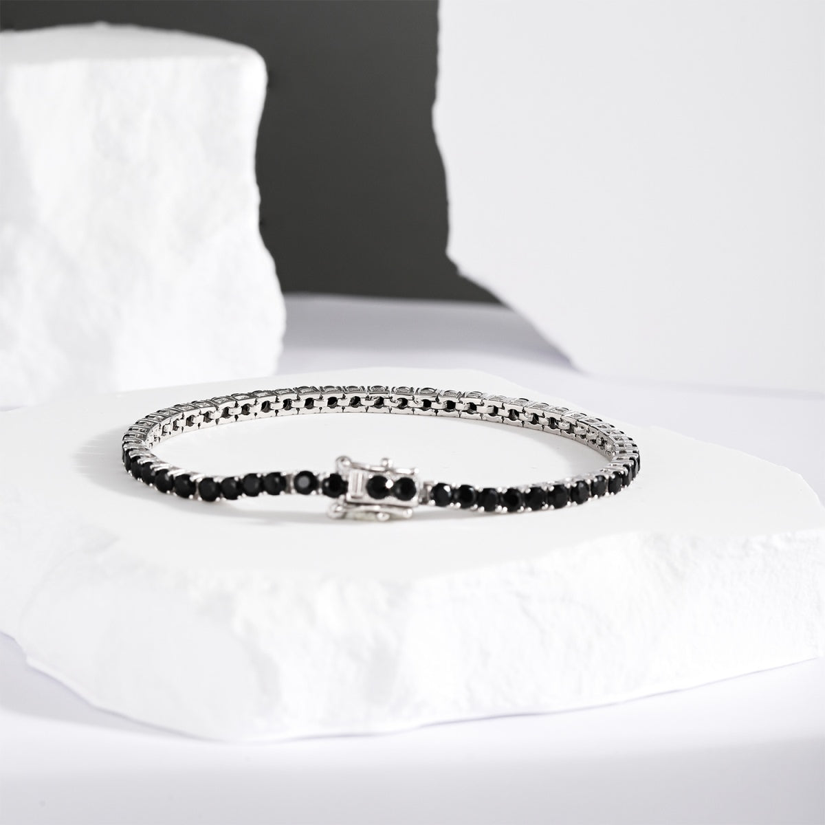 [Regalia Jewelry]Radiant Colorful Round Cut Party Bracelet