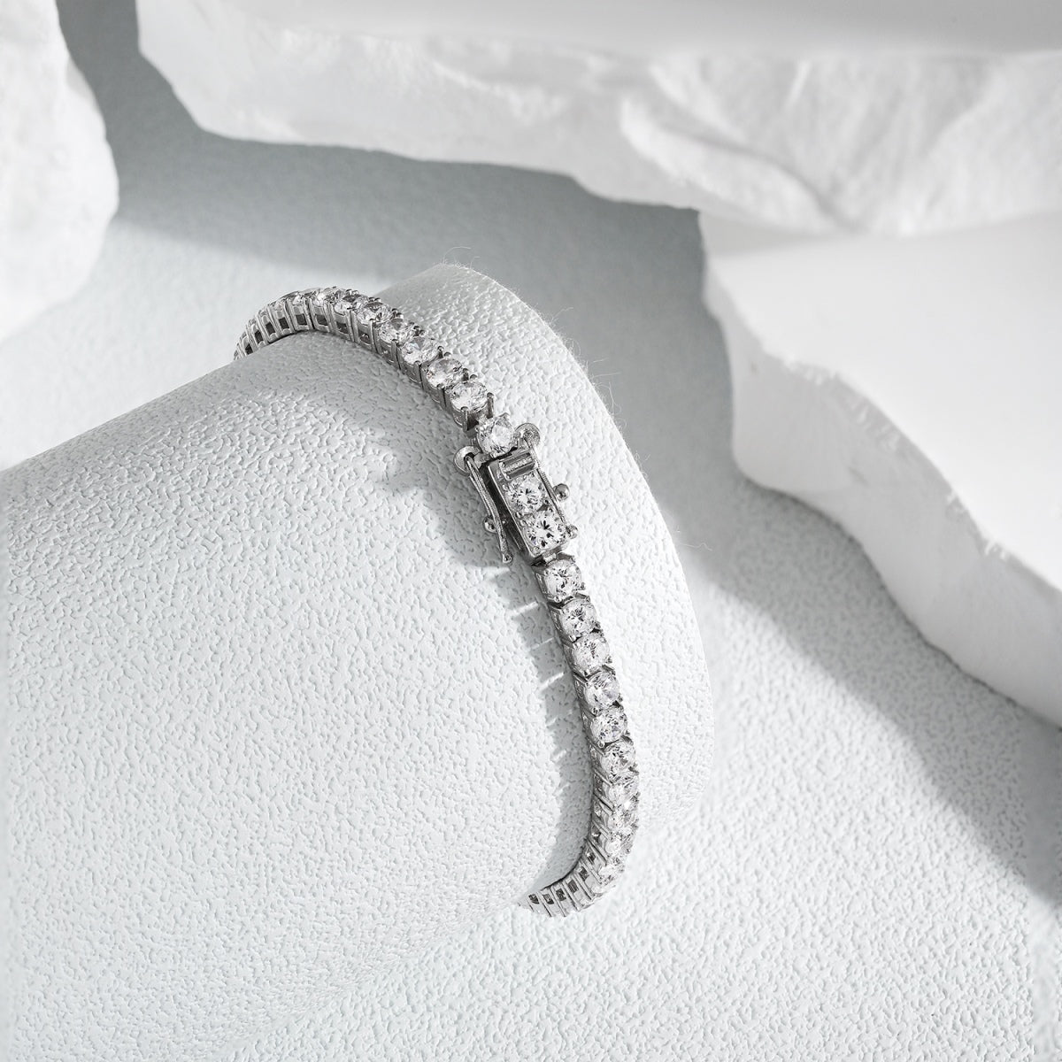 [Regalia Jewelry]Radiant Colorful Round Cut Party Bracelet