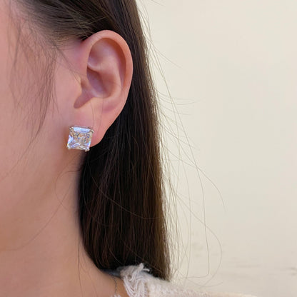 [Regalia Jewelry]Delicate Square Shape Earrings