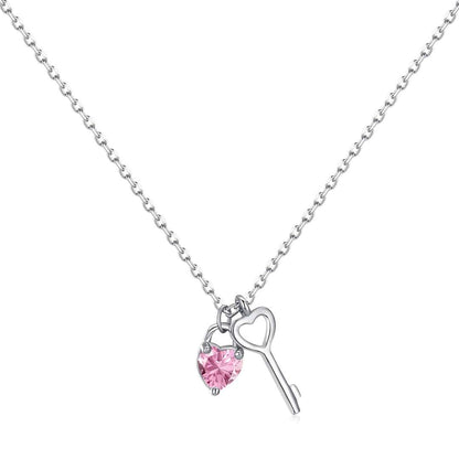 [Regalia Jewelry]Unique Heart Shape Key Pendent Necklace