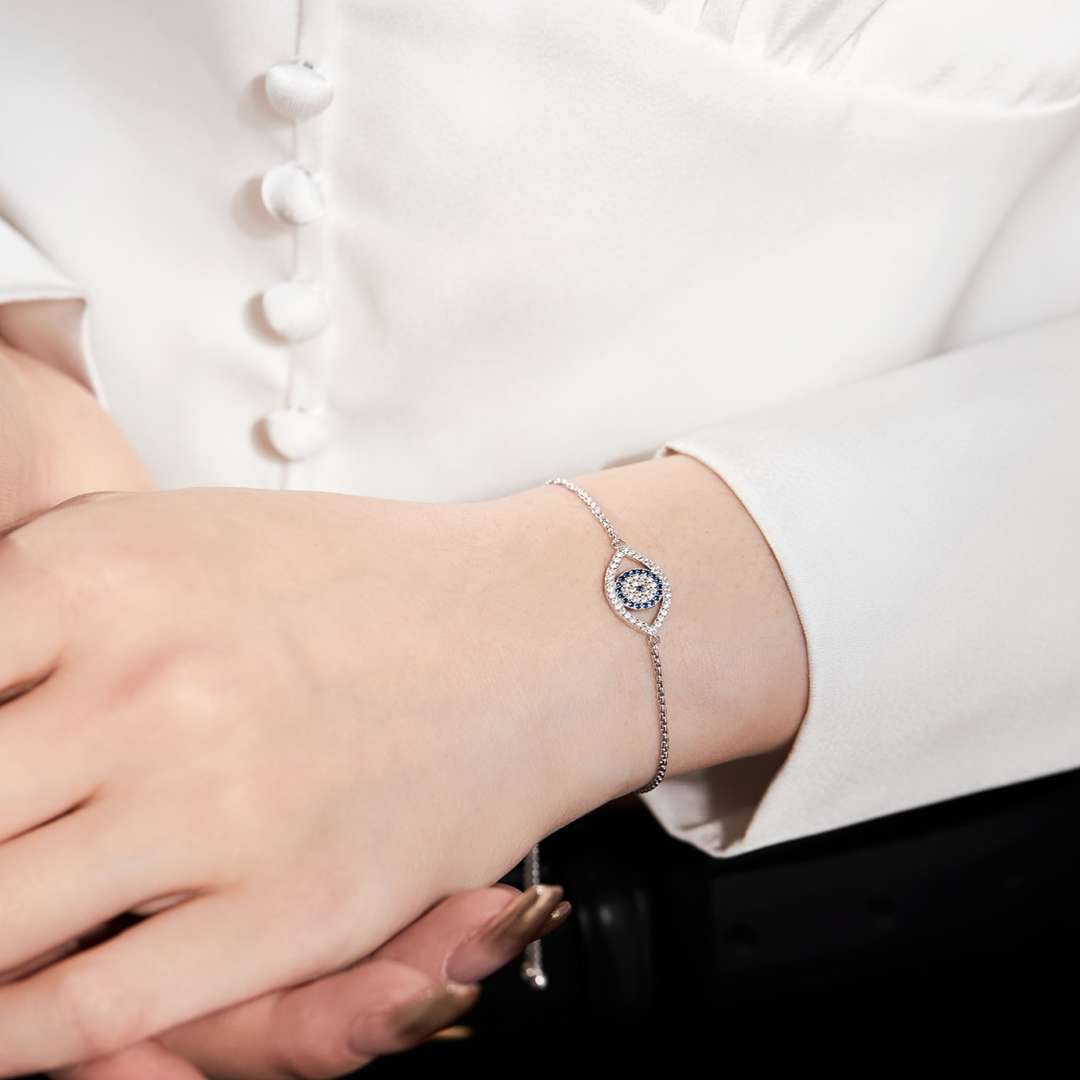 [Regalia Jewelry]Dazzling Eye Shape Necklace