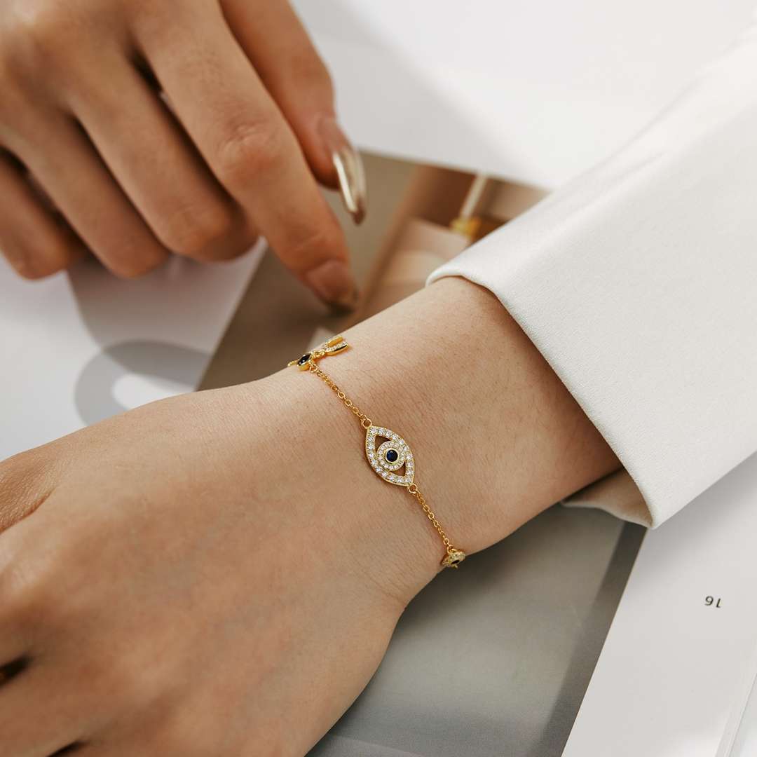 [Regalia Jewelry]Dainty Eye Shape Necklace