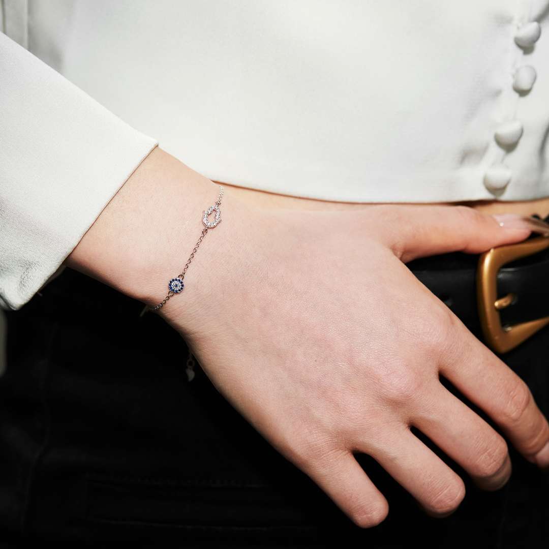 [Regalia Jewelry]Gost Shape & Round Shape Necklace