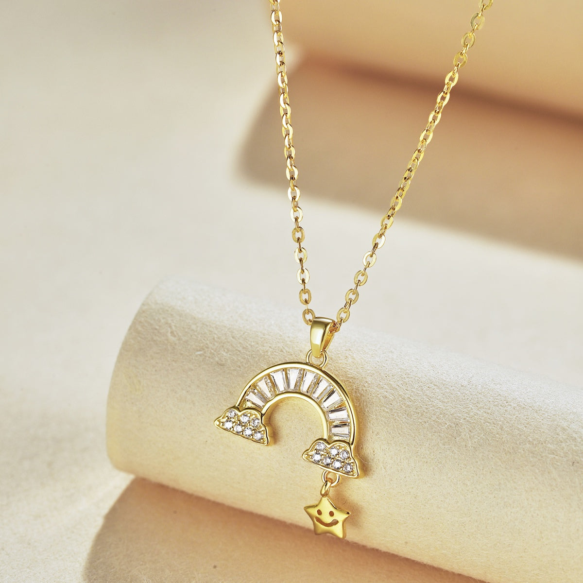 [Regalia Jewelry]Unique Rainbow Star Necklace