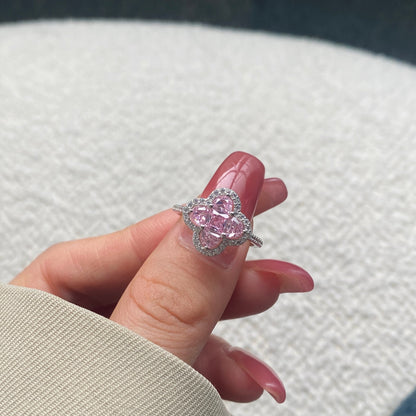 [Regalia Jewelry]Luxurious Eternity Flower Shape Banquet Ring