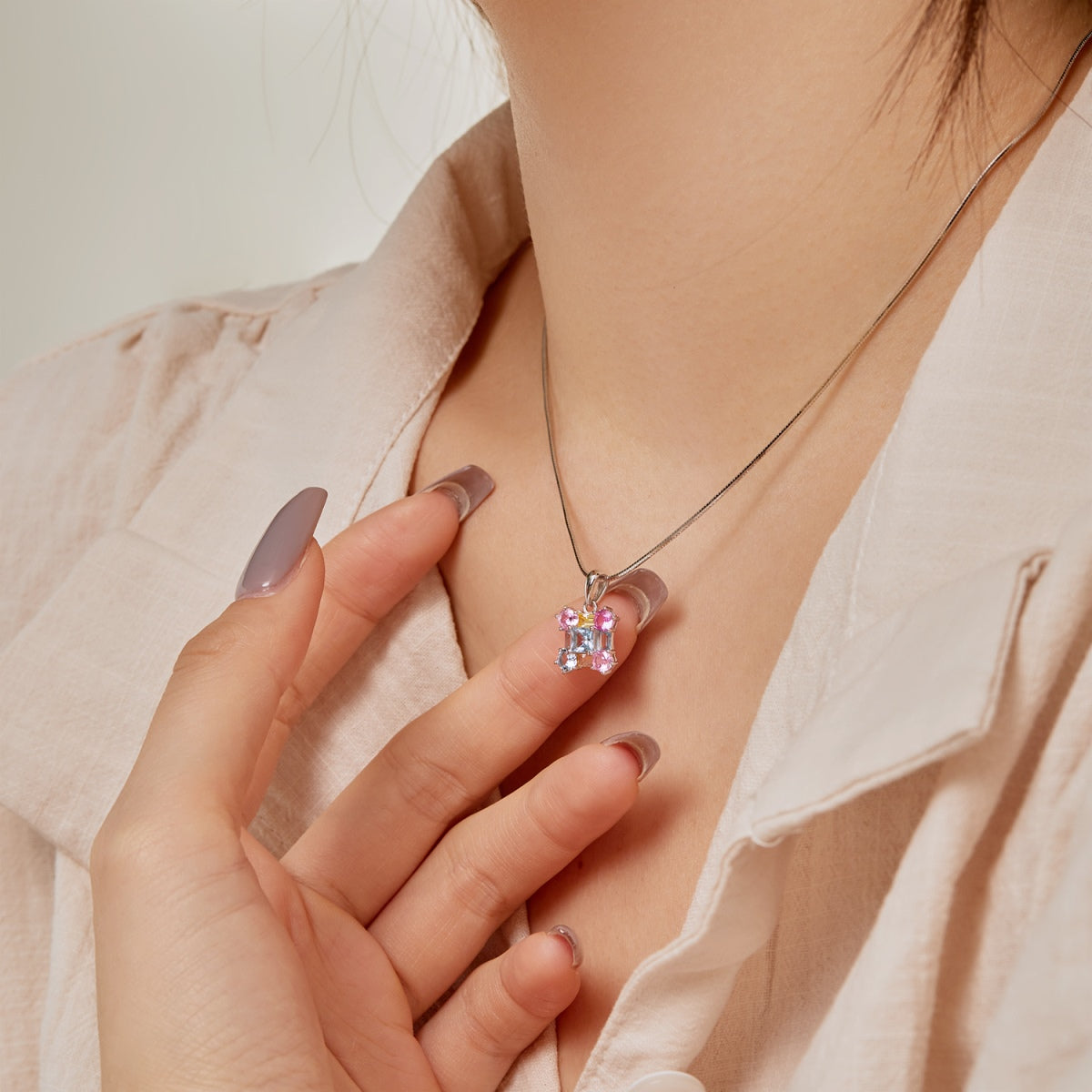 [Regalia Jewelry]Gorgeous Multi Colorful Necklace