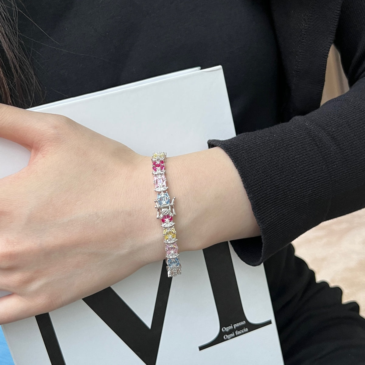[Regalia Jewelry]Delicate Colorful Multi Cut Party Bracelet