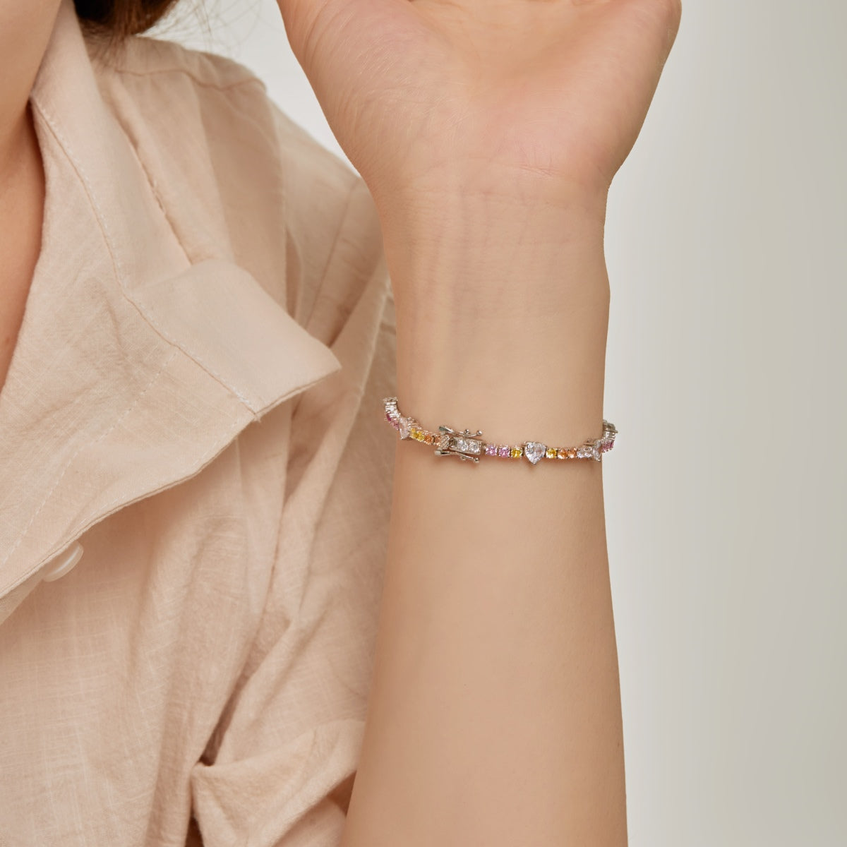 [Regalia Jewelry]Romantic Heart Shape Round Cut Lover Bracelet