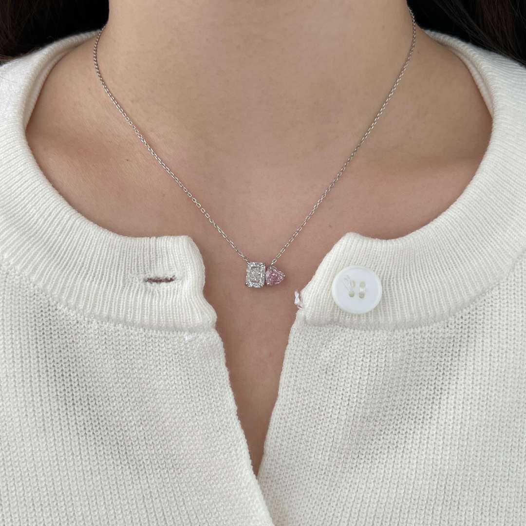 [Regalia Jewelry]Dazzling Square & Heart Shape Necklace