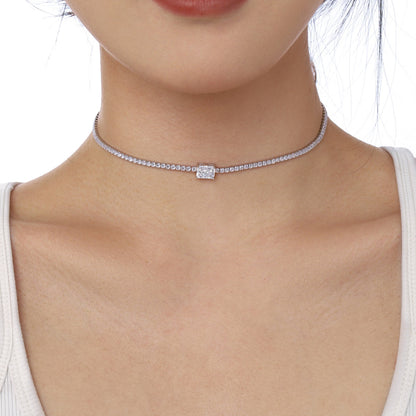 [Regalia Jewelry]2.0 carat Ornate Emerald Cut Necklace
