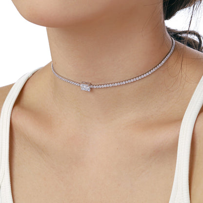 [Regalia Jewelry]2.0 carat Ornate Emerald Cut Necklace