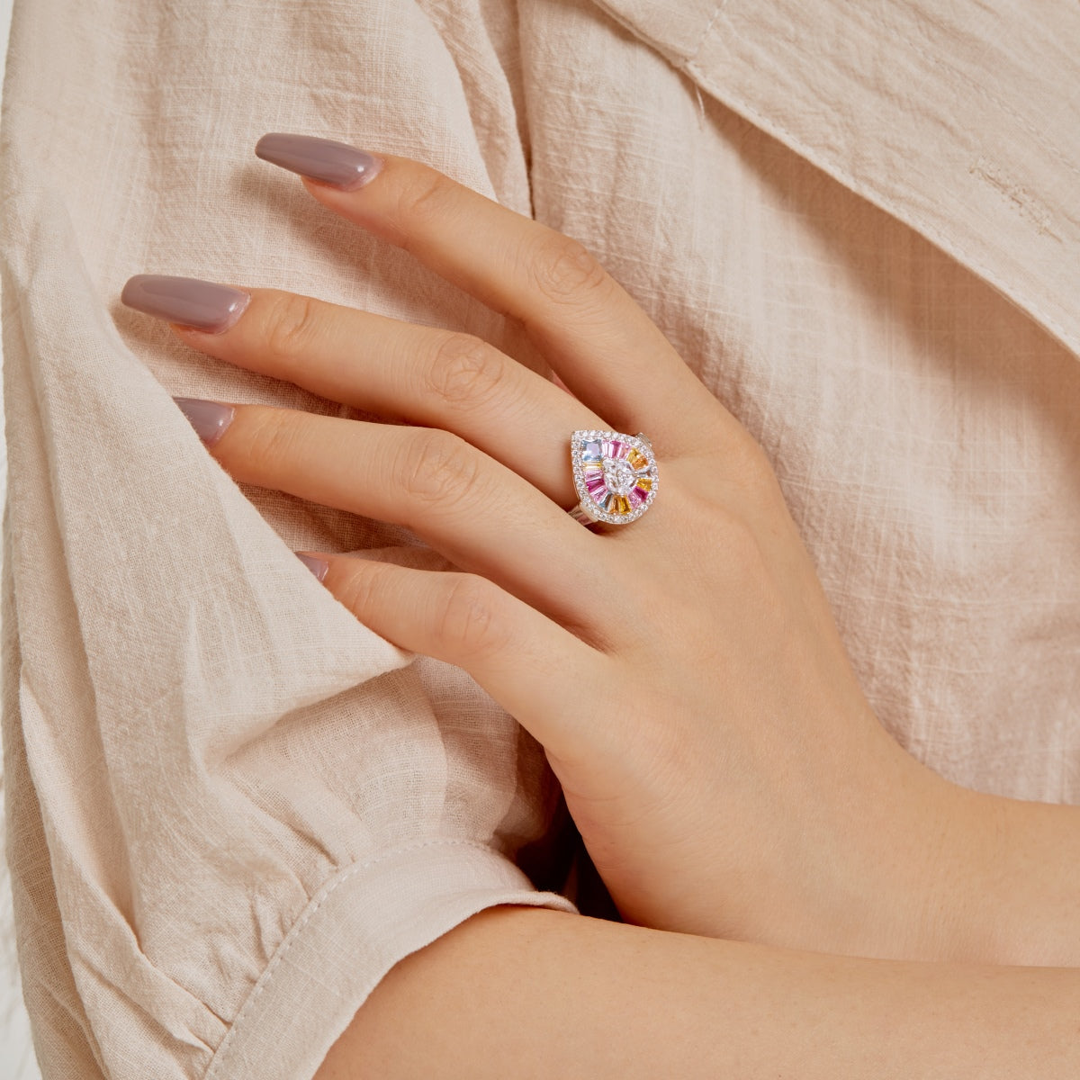 [Regalia Jewelry]Elegant Colorful Water Drop Shape Banquet Ring