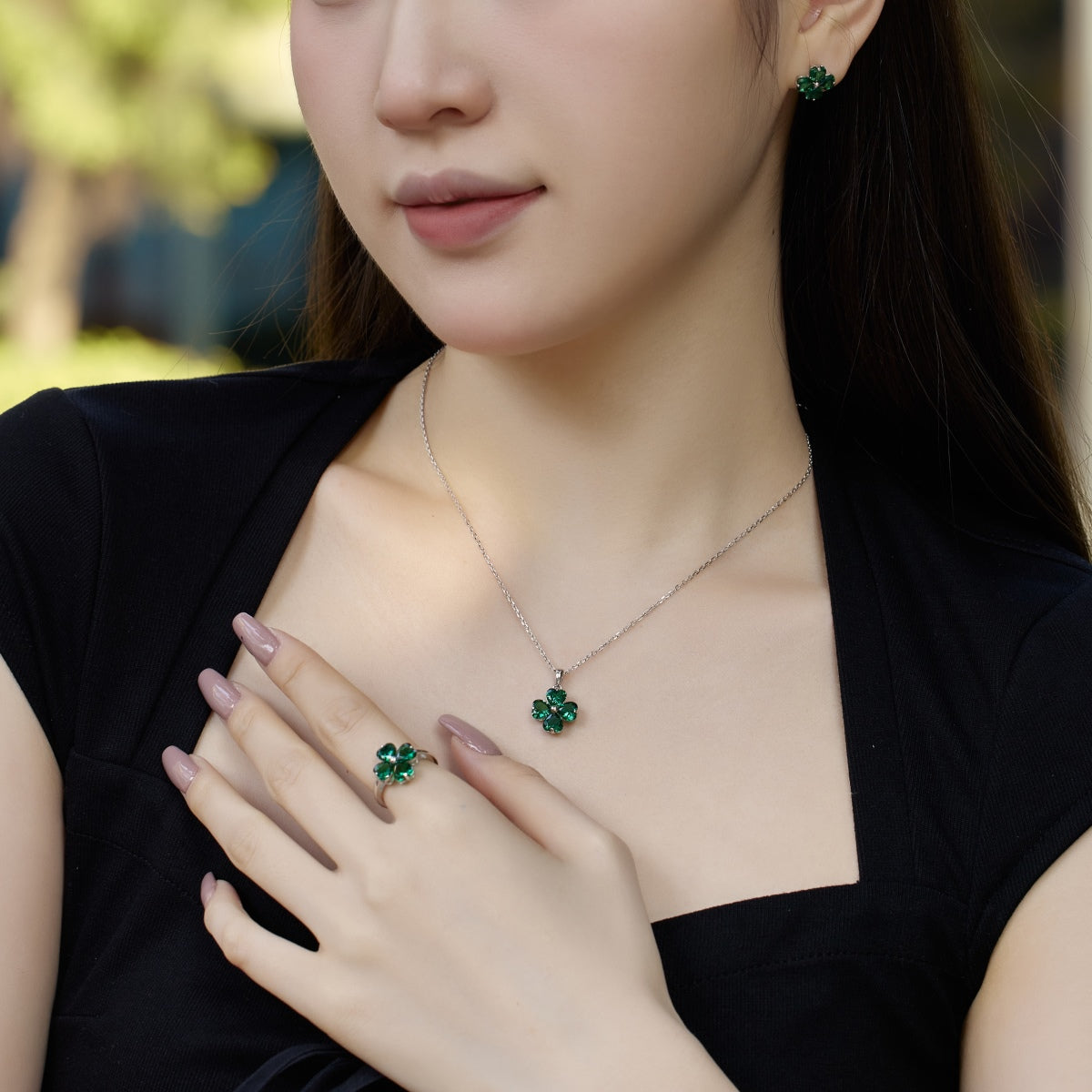 [Regalia Jewelry]Heart-shaped Four-Leaf Clover Ball Ring